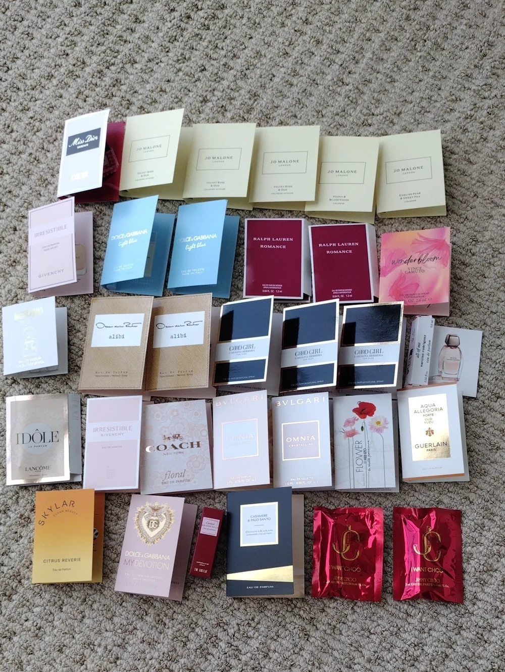 Woman's Samples - Picture 16 of 16